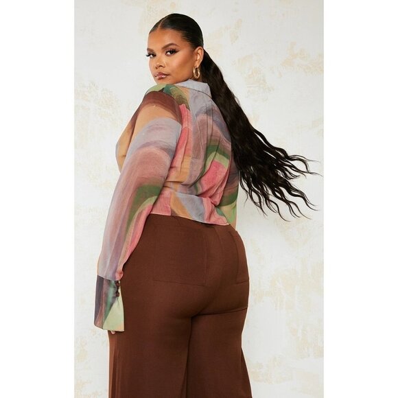 NWT PRETTYLITTLETHING PLUS CHIFFON FITTED SHIRT Size XL (US16) - Picture 2 of 8